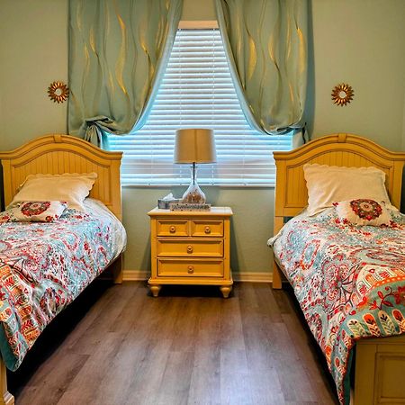 Stunning 2-Bedroom Plus Den Condo In Greenlinks Resort Naples Luaran gambar