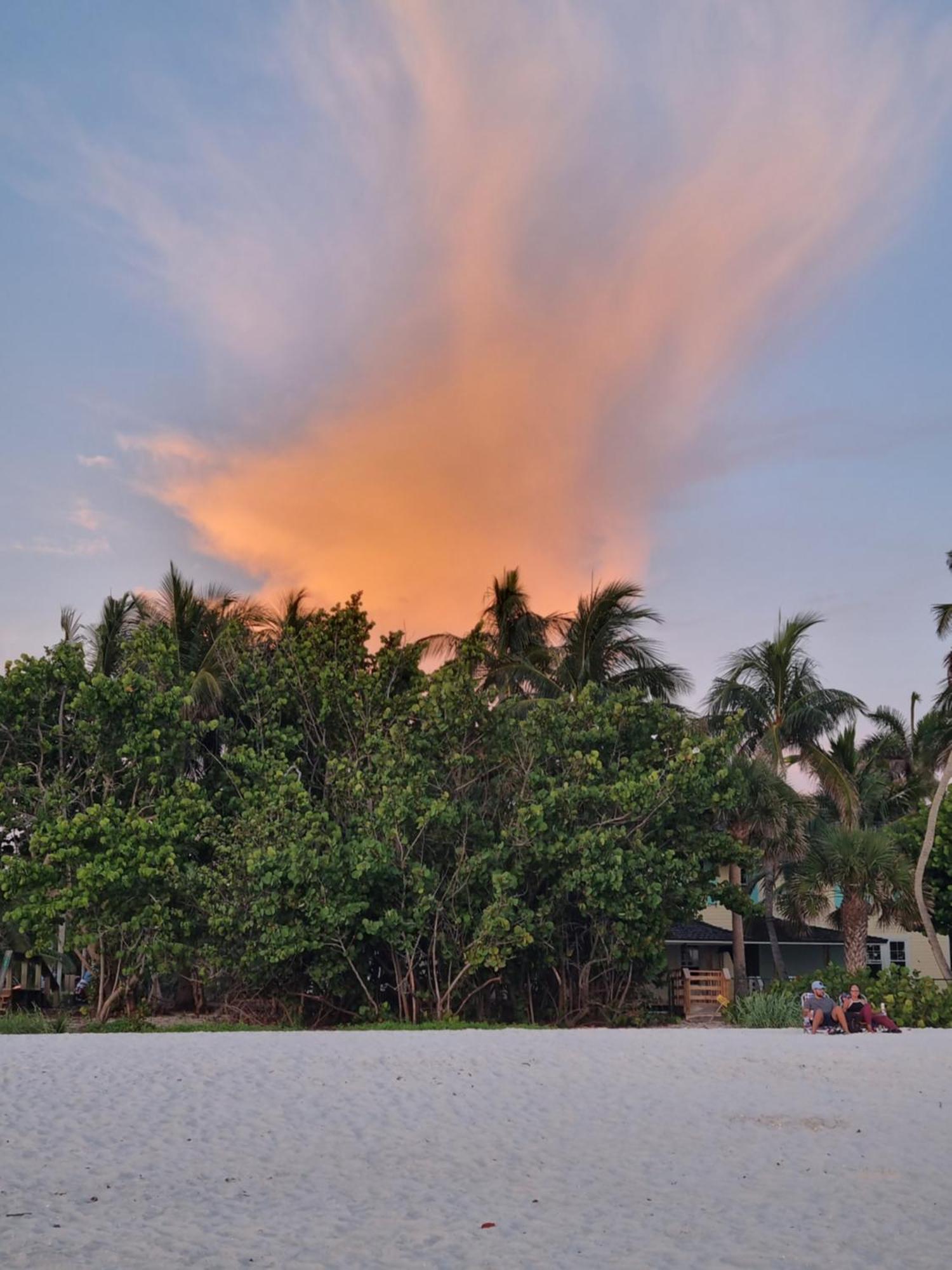 Stunning 2-Bedroom Plus Den Condo In Greenlinks Resort Naples Luaran gambar