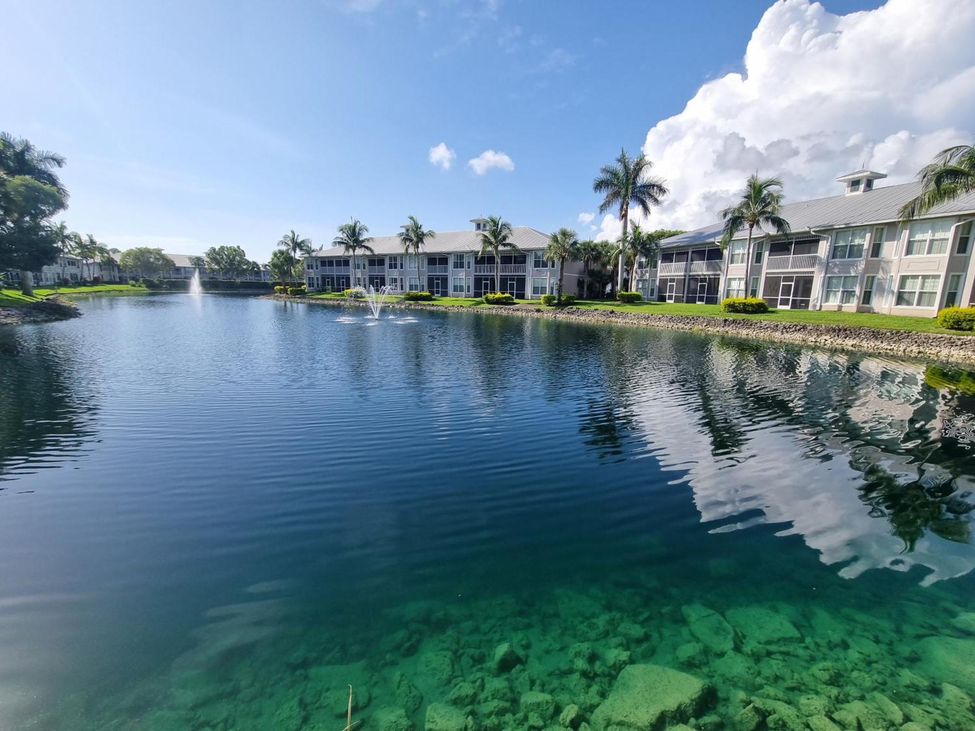 Stunning 2-Bedroom Plus Den Condo In Greenlinks Resort Naples Luaran gambar