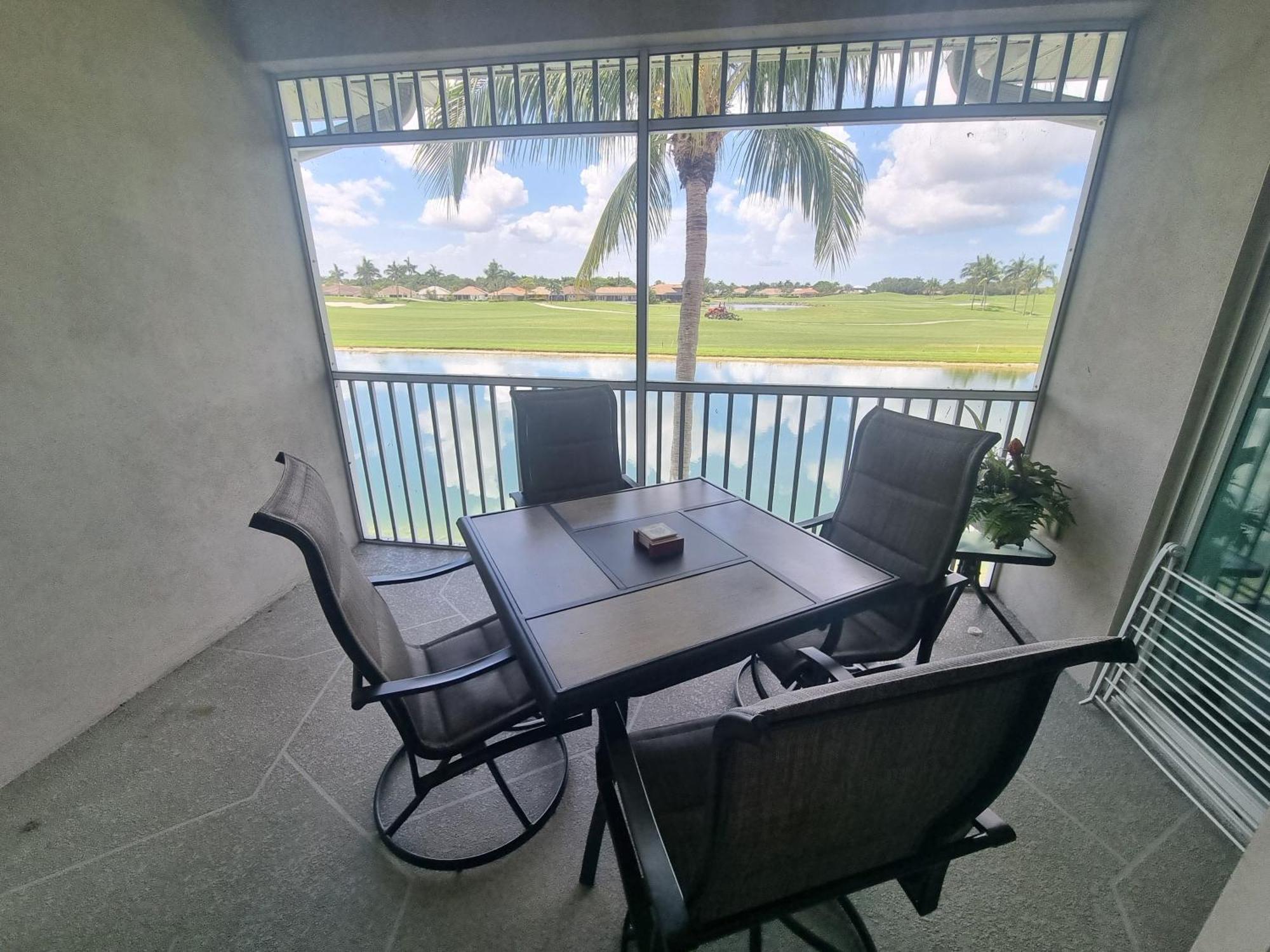 Stunning 2-Bedroom Plus Den Condo In Greenlinks Resort Naples Luaran gambar
